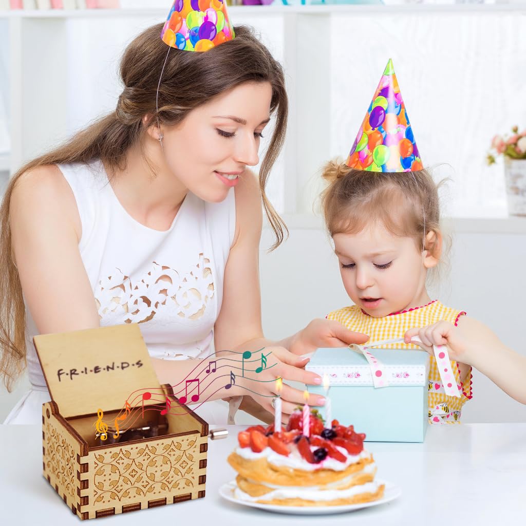Wooden Vintage Hand Crank Music Box, 'Friends' Music Box Wooden Music Box Gift, Retro Engraved Music Box, Birthday Gift Desk Decoration Gift