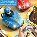Set of 2 RC Bumper Cars with Ejectable Robots, LED and Rechargeable Battery, Interactive Toy for Children Boys and Girls, Gift for 4-10 Years, Multicolor