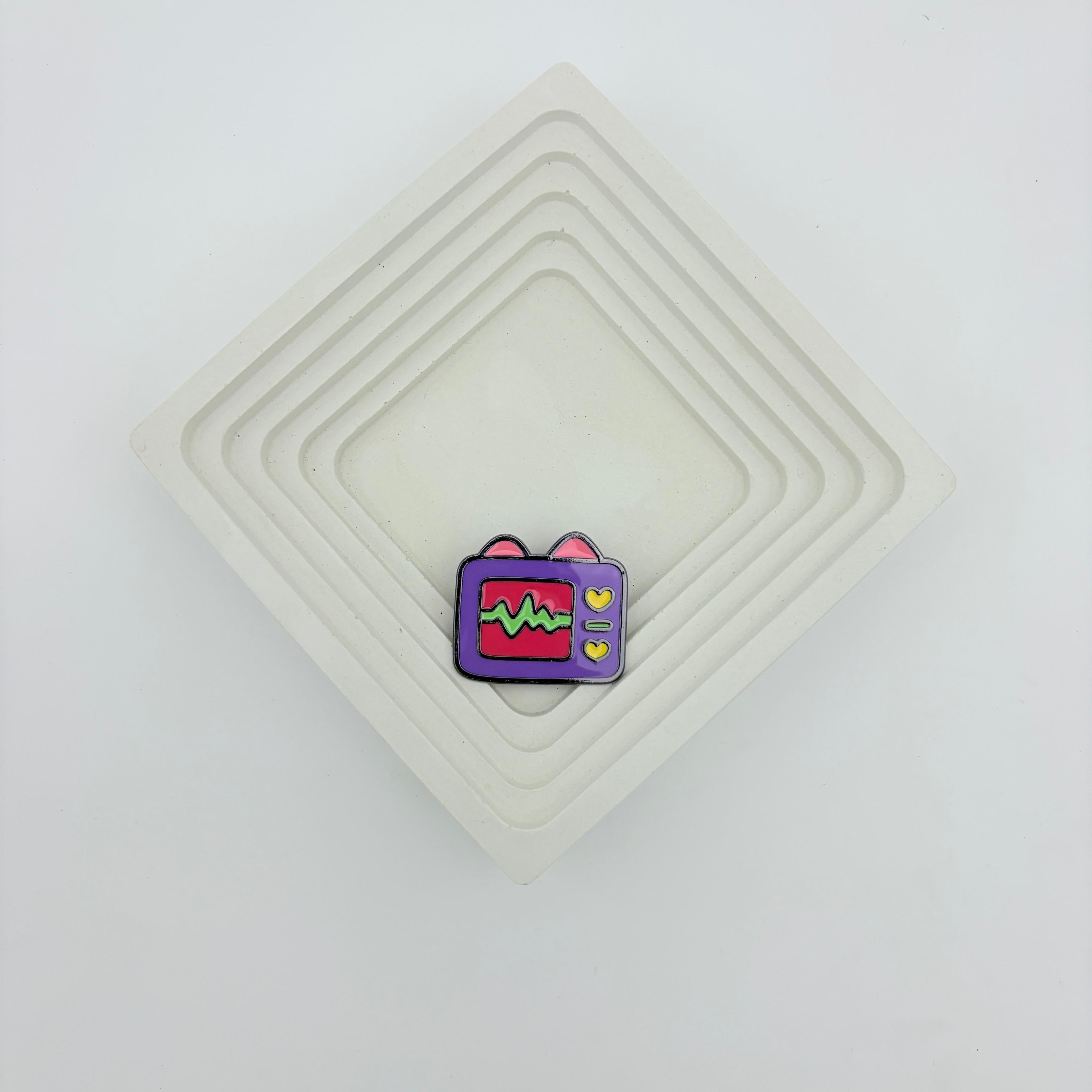 Enamel Pin - HEARTBEAT