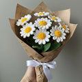 CROCHET 8 DAISY BOUQET | PERFECT FOR YOUR LOVED ONE